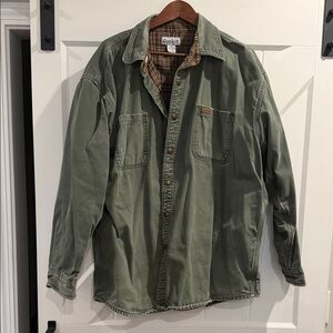 Carhartt Shirt Jacket Olive Green Button-Up Shirt nicely broken in